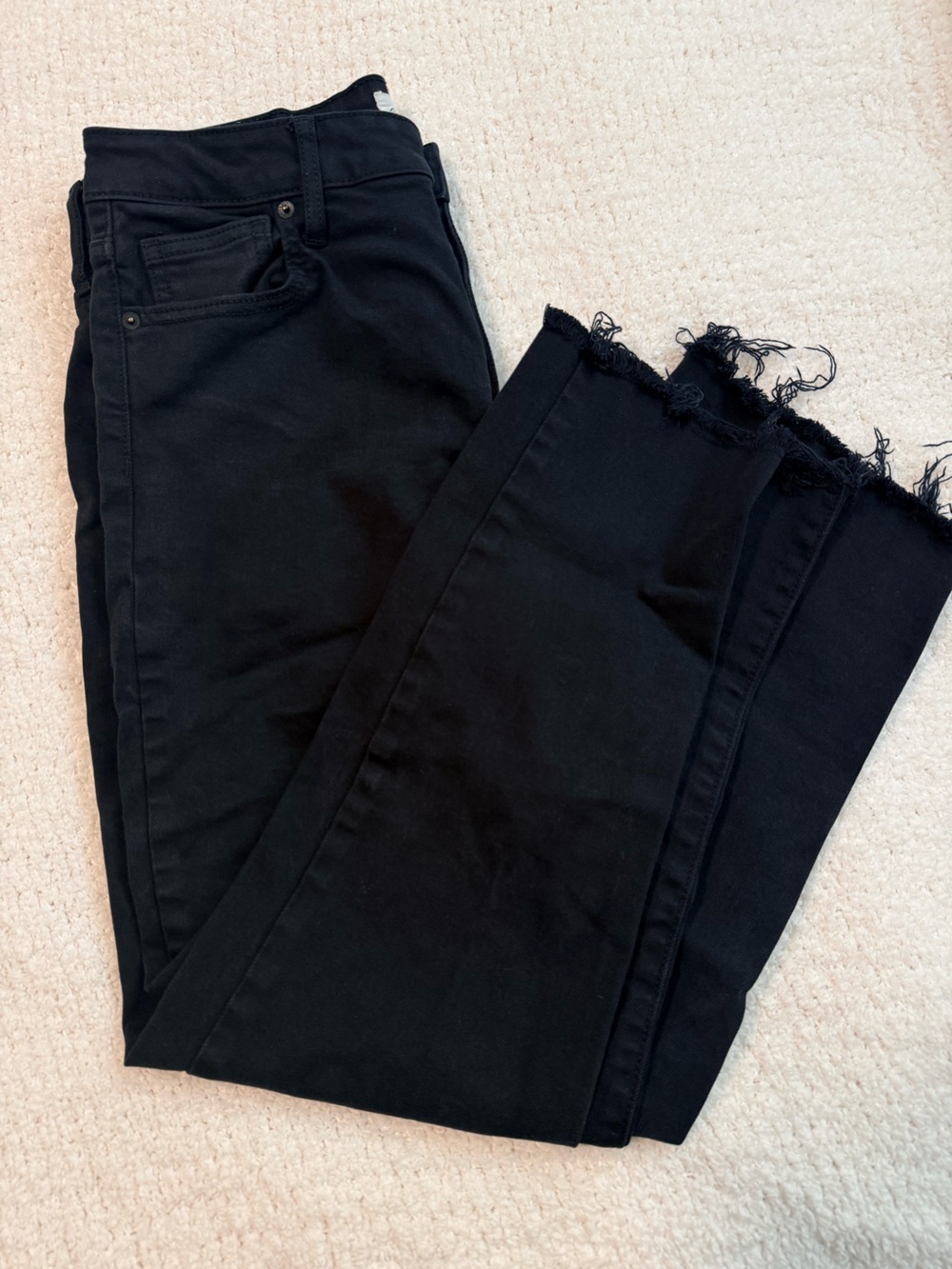 Carly Jean Los Angeles Black Frayed Hem Jeans